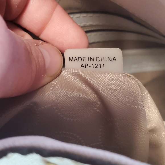 Partial set of studded michael kors hamilton bags - Picture 10 of 14